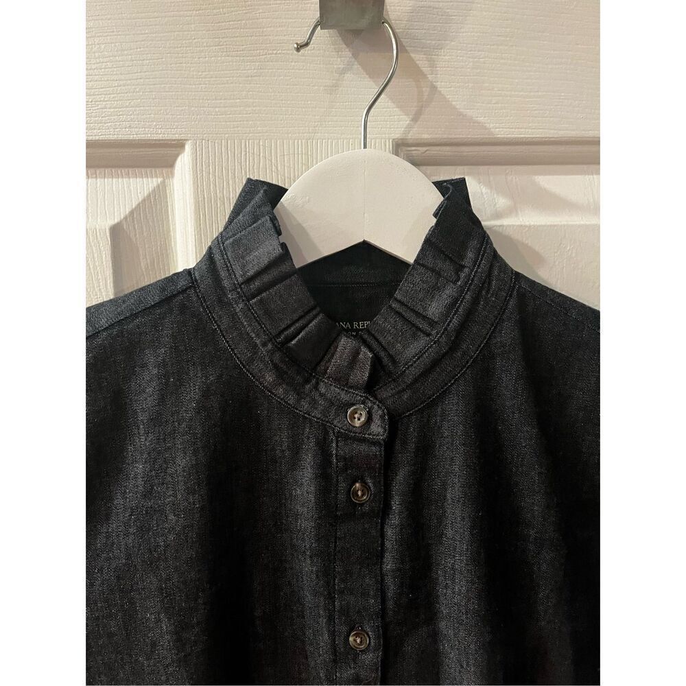 Banana Republic Dillon Dark Denim Gothic Ruffle Neck Shirt sz S NWT